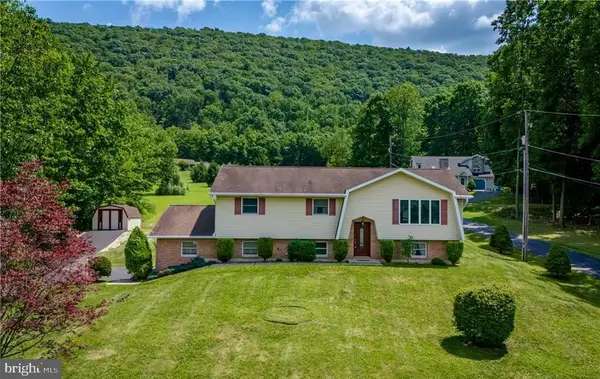 590 Airport Road, ASHLAND, PA 17921