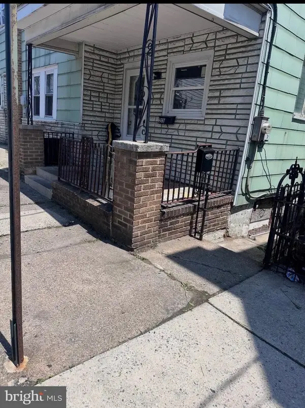 215 N Jardin St, SHENANDOAH, PA 17976