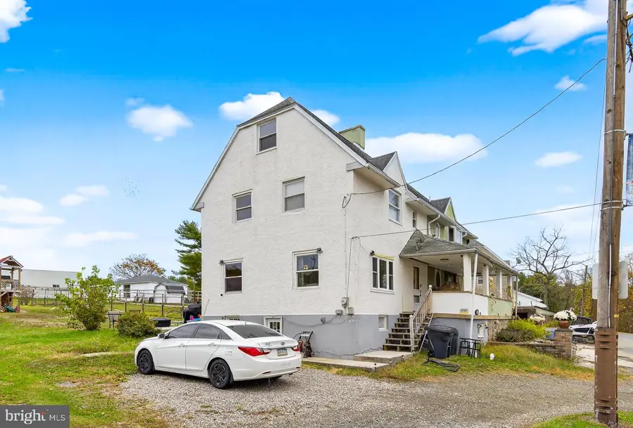 212 Pine St, New Philadelphia, PA 17959 - #2