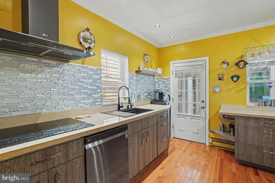 214 N Jardin St, Shenandoah, PA 17976 - #3