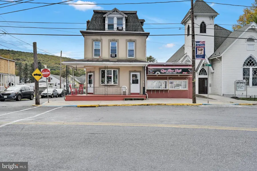 219 Pike St, Port Carbon, PA 17965 - #3
