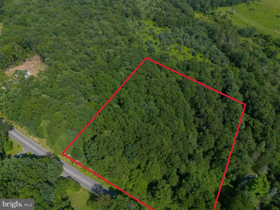 194 State Rd, Barnesville, PA 18214 - #3