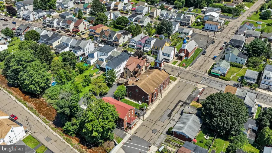 50 S Nichols St, Saint Clair, PA 17970 - #2