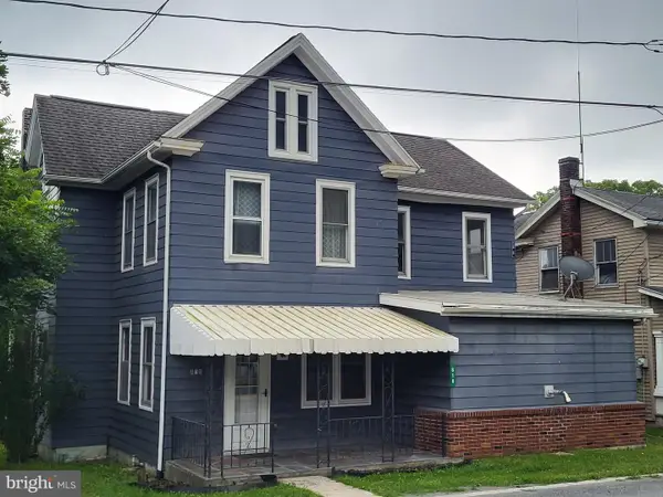 816 Lizard Creek Rd, ANDREAS, PA 18211