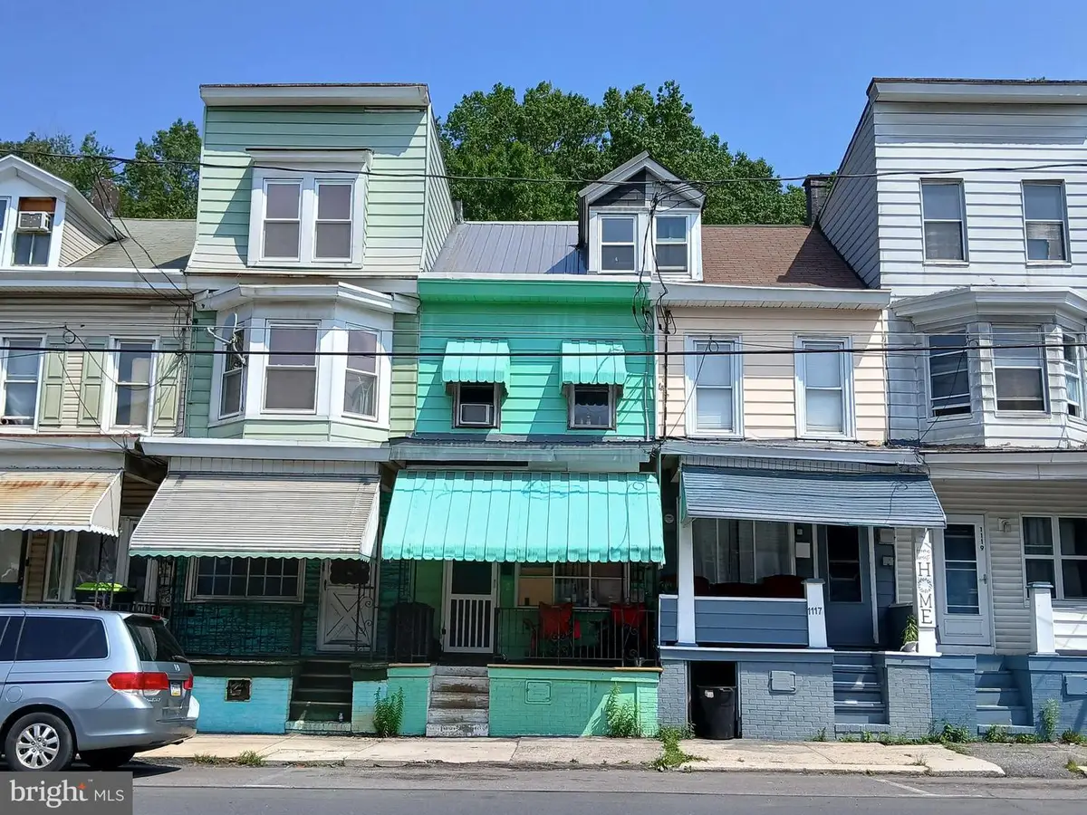 1115 E Centre St, Mahanoy City, PA 17948 - #1