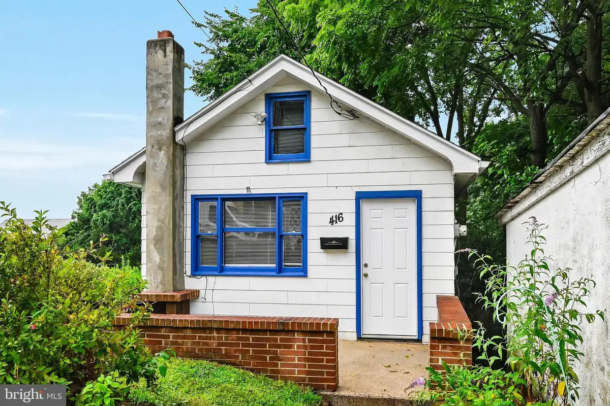 416 Boone St, Pottsville, PA 17901 - #1