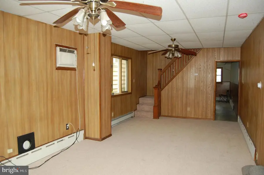 117 Lombard St, Tamaqua, PA 18252 - #3