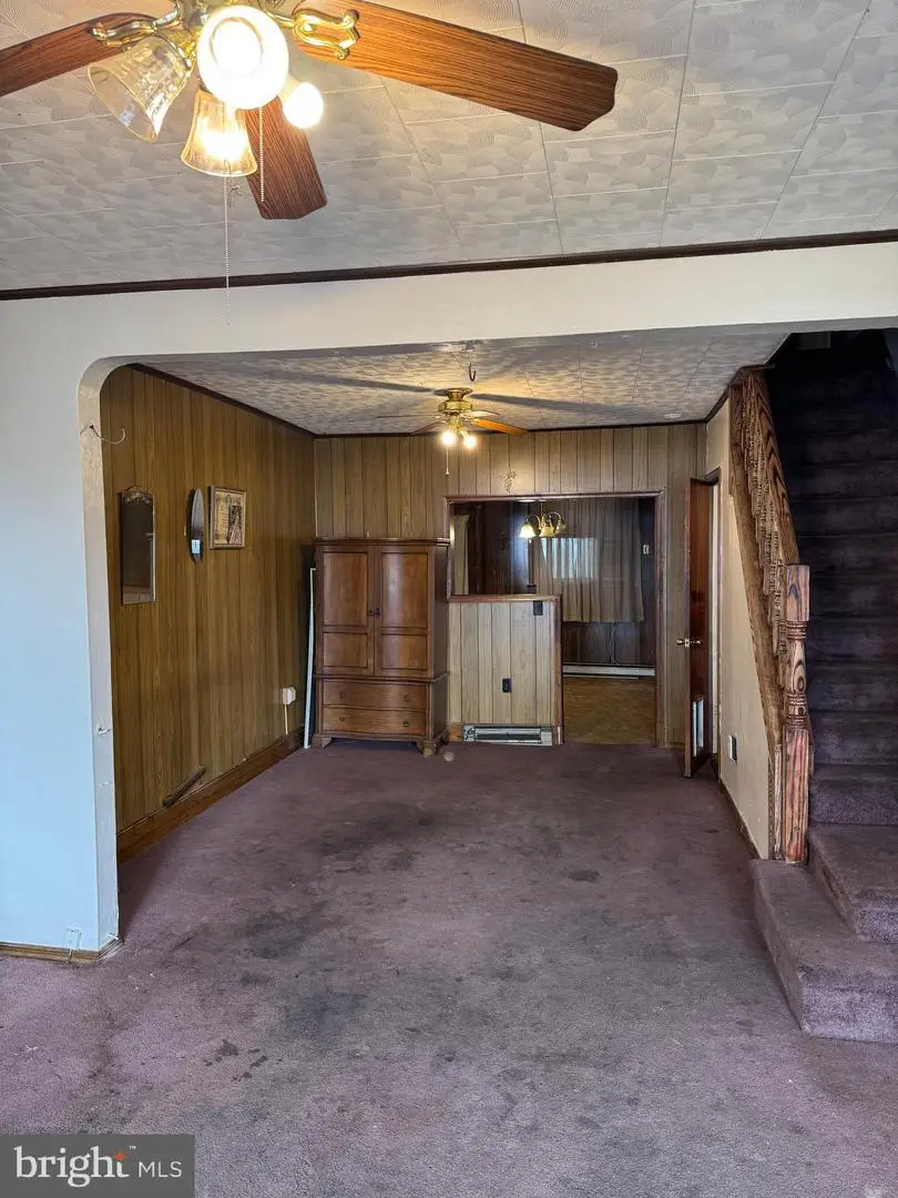 211 N Catherine St, Shenandoah, PA 17976 - #3