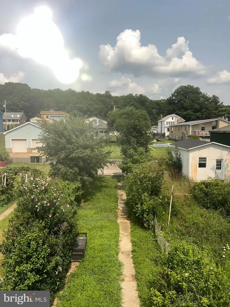 227 S Spencer St, Frackville, PA 17931 - #2