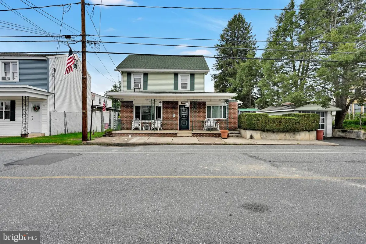 206 Valley St, Brockton, PA 17925 - #1