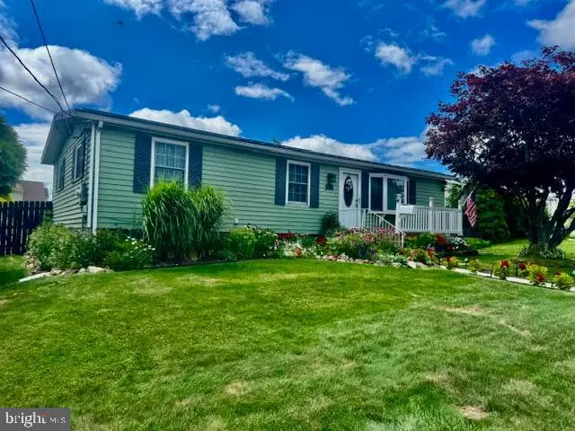 418 S Broad Mountain Ave, Frackville, PA 17931 - #2