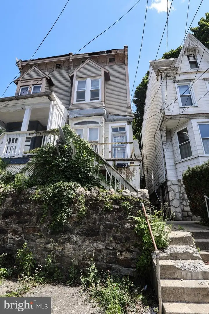 543 E Norwegian St, Pottsville, PA 17901 - #2