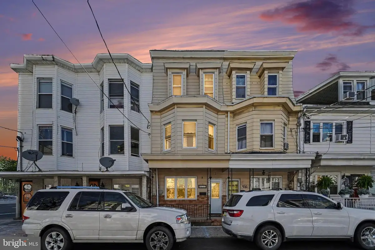 123 N Jardin St, Shenandoah, PA 17976 - #1