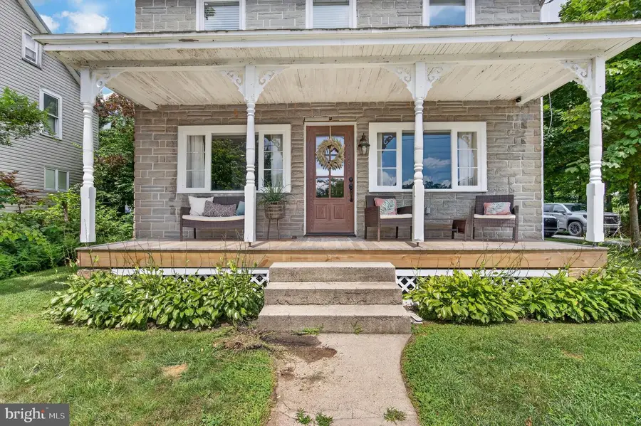 65 Jones St, Quakake, PA 18245 - #2