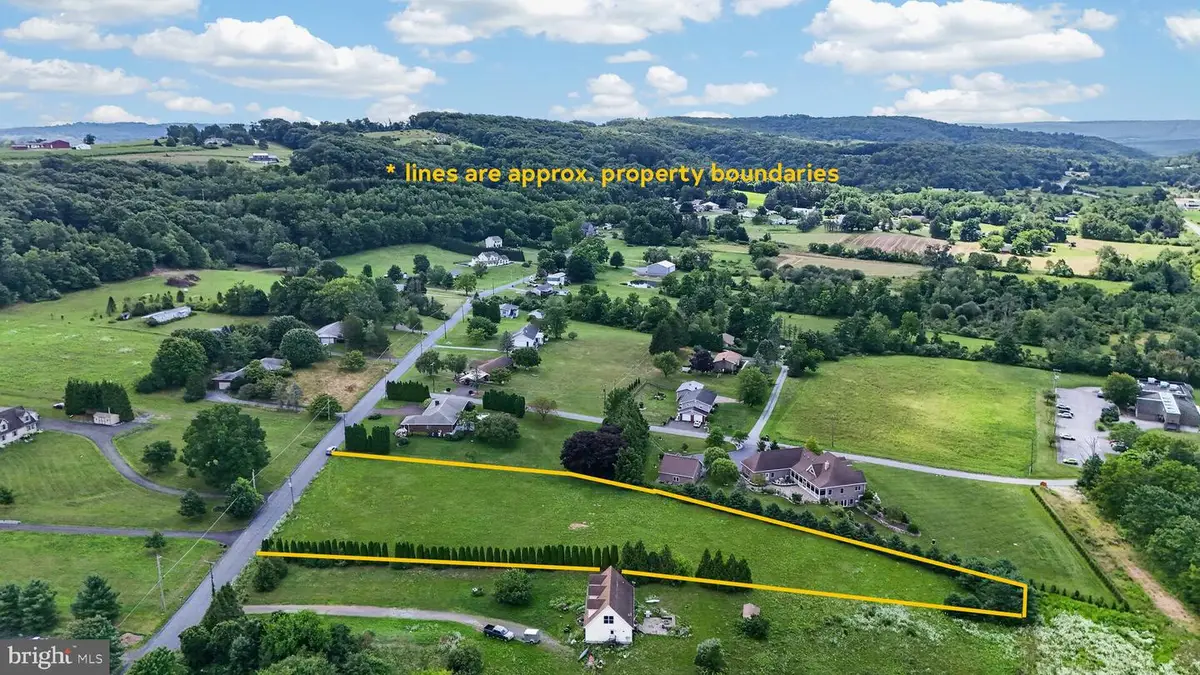 Mill Dr, Tamaqua, PA 18252 - #1