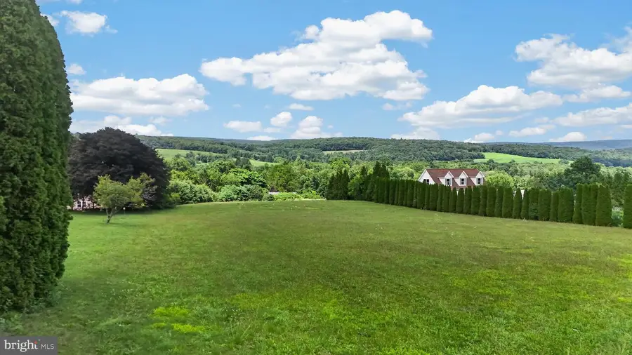 Mill Dr, Tamaqua, PA 18252 - #3