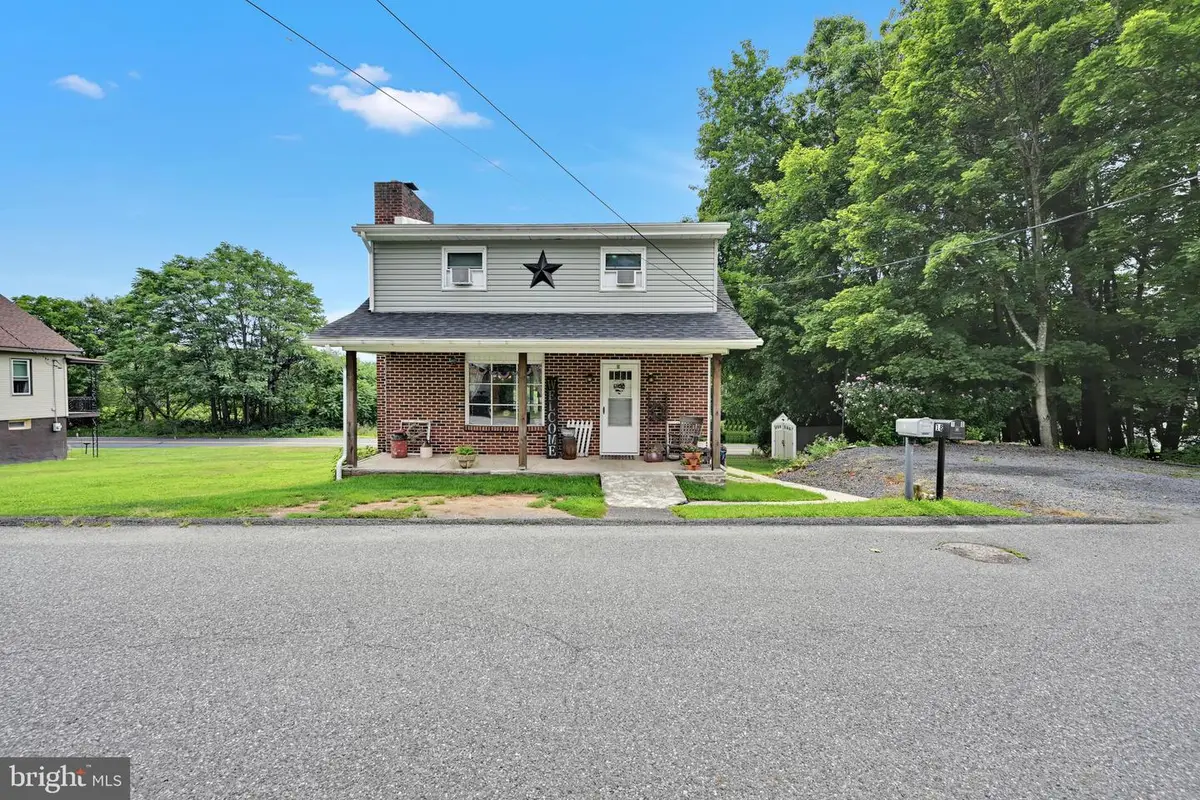 18 Bungalow St, Lavelle, PA 17943 - #1