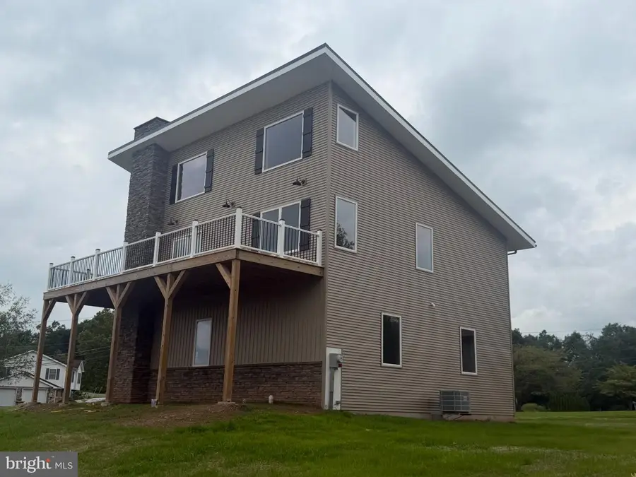 1875 Sitting Bull Dr, Auburn, PA 17922 - #3