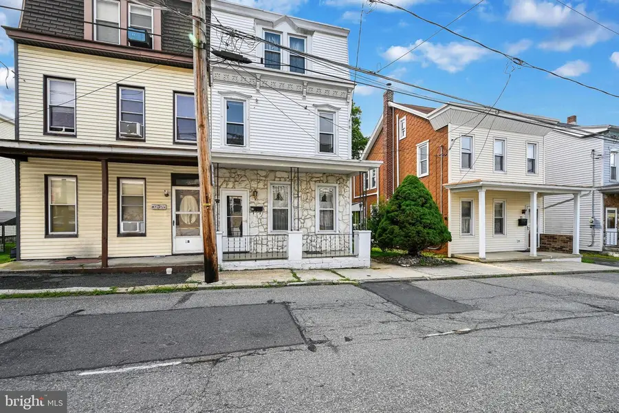 26 E Liberty St, Schuylkill Haven, PA 17972 - #3