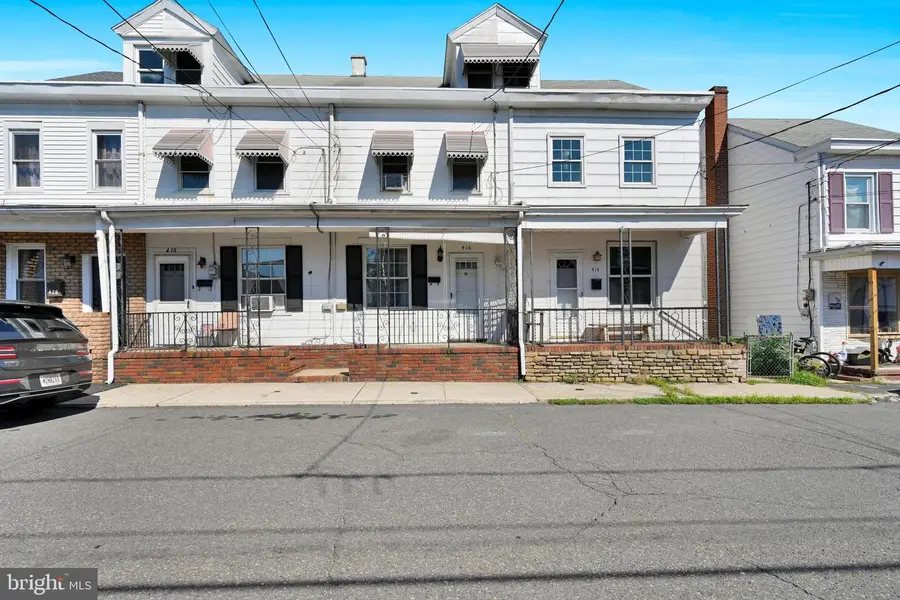 416 Pottsville St, Minersville, PA 17954 - #3