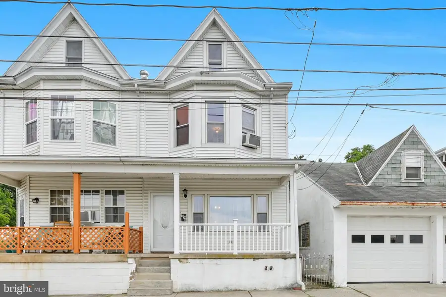 550 3rd St, Port Carbon, PA 17965 - #3