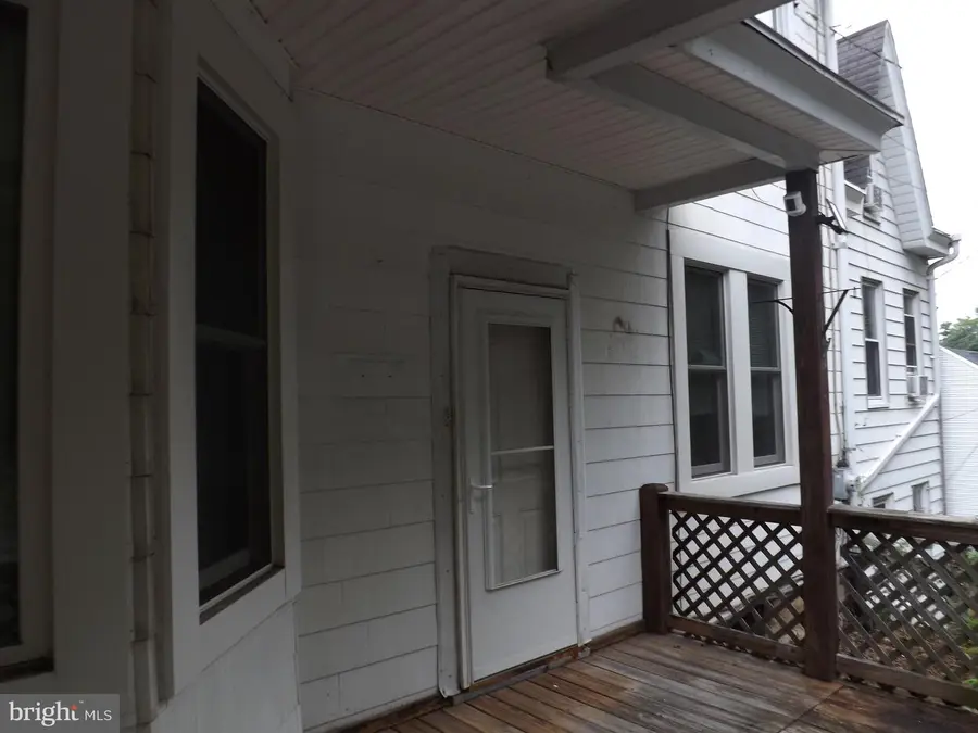 518 Laurel St, Minersville, PA 17954 - #3