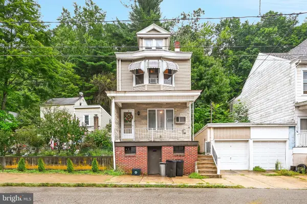 842 Water St, POTTSVILLE, PA 17901