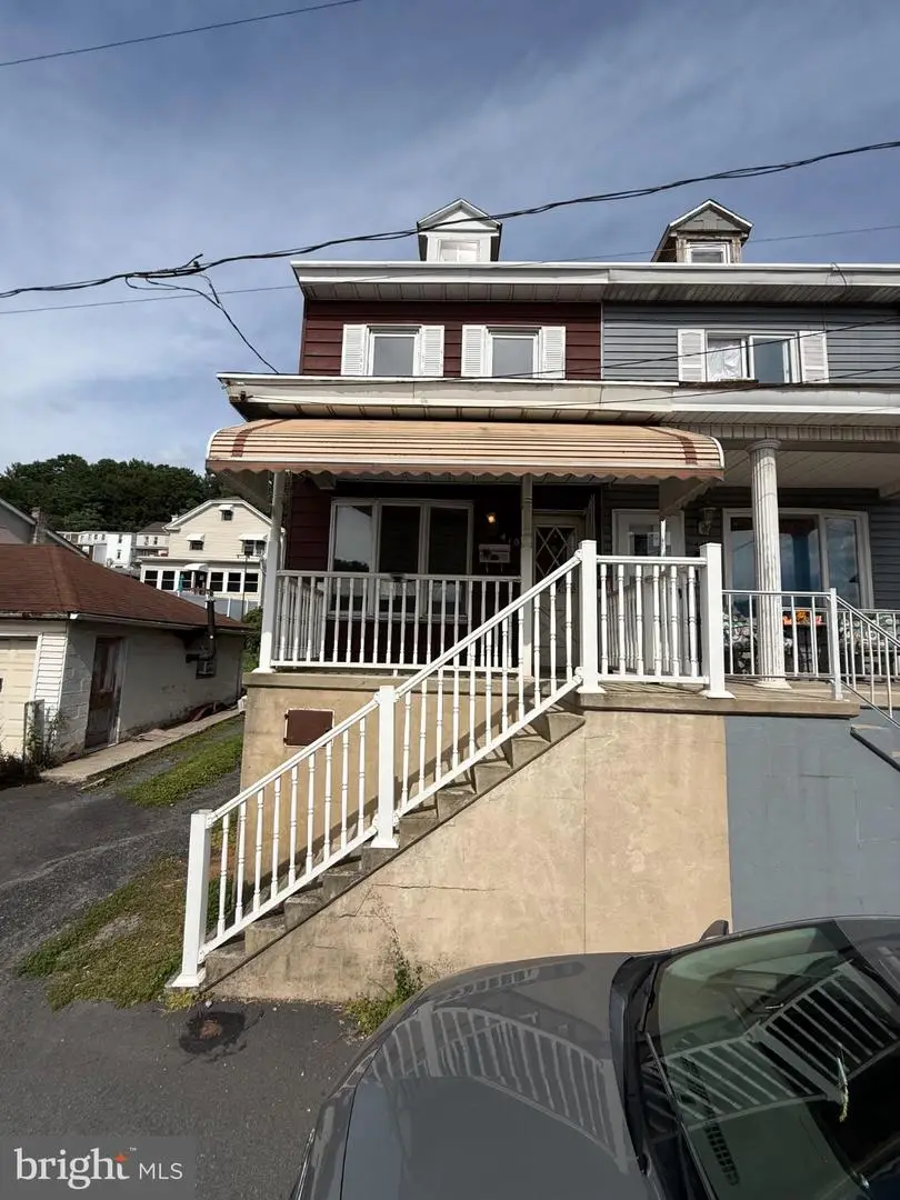 410 Jones, Minersville, PA 17954 - #1
