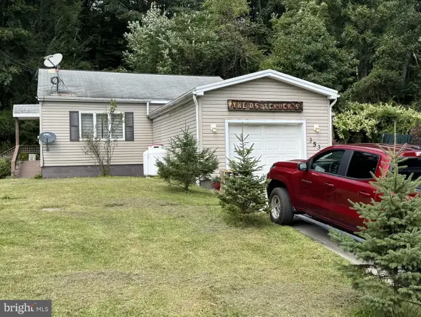 353 Valley Rd, POTTSVILLE, PA 17901