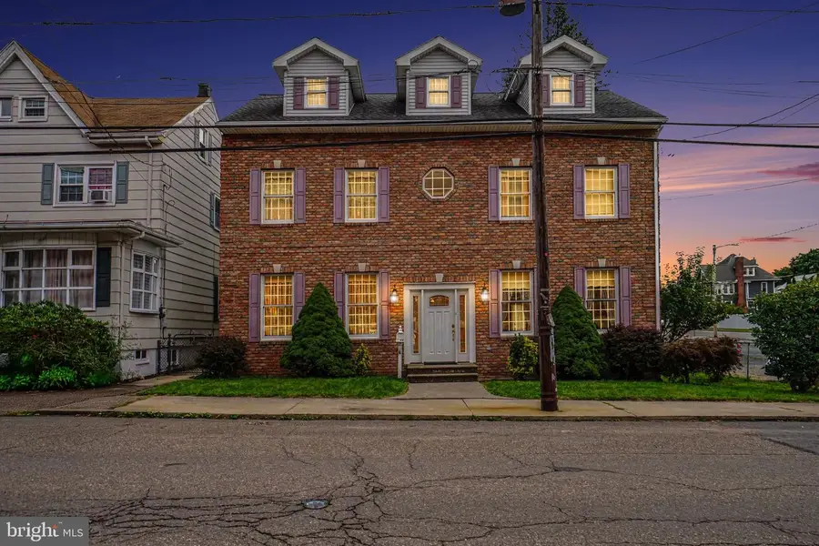 41 S Center St, Frackville, PA 17931 - #2