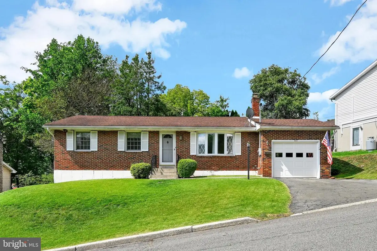 402 S Margaretta St, Schuylkill Haven, PA 17972 - #1