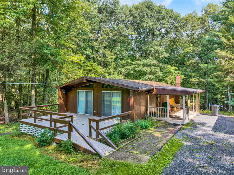 2097 Running Deer Dr, Auburn, PA 17922 - #3