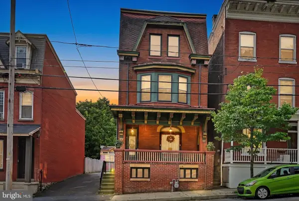 1329 W Market St, POTTSVILLE, PA 17901