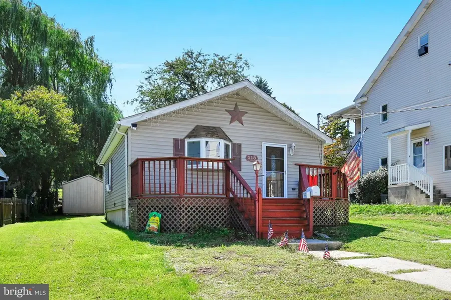 118 E Ruddle St, Coaldale, PA 18218 - #2