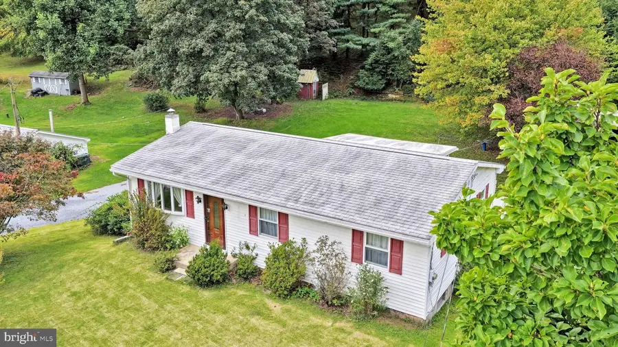 45 N Lake Dr, Pottsville, PA 17901 - #3