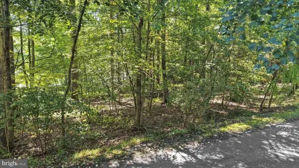 102 Oak Ln, PINE GROVE, PA 17963