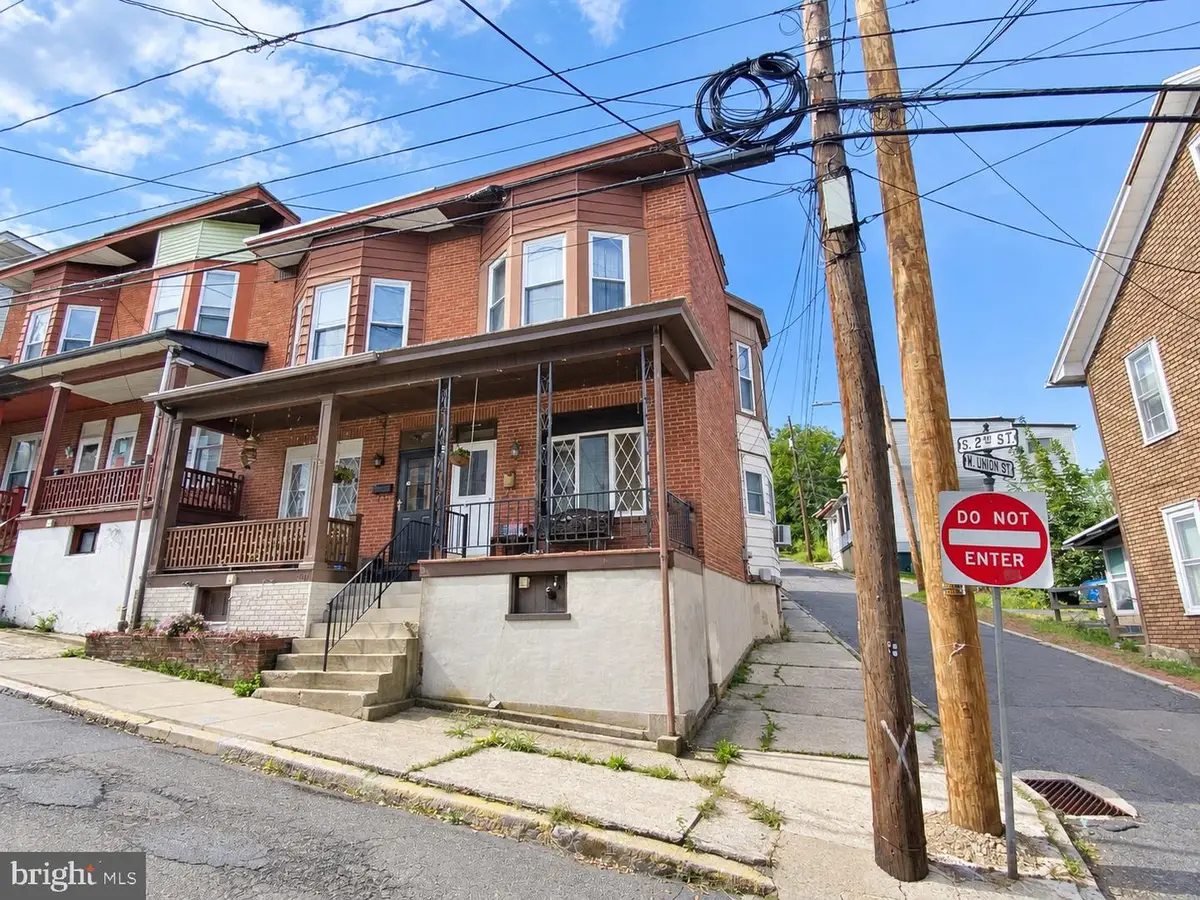 305 S 2nd St, Pottsville, PA 17901 - #1