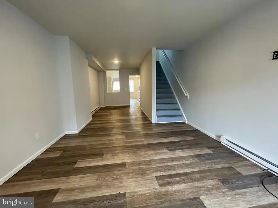 407 Hamilton St, Pottsville, PA 17901 - #3