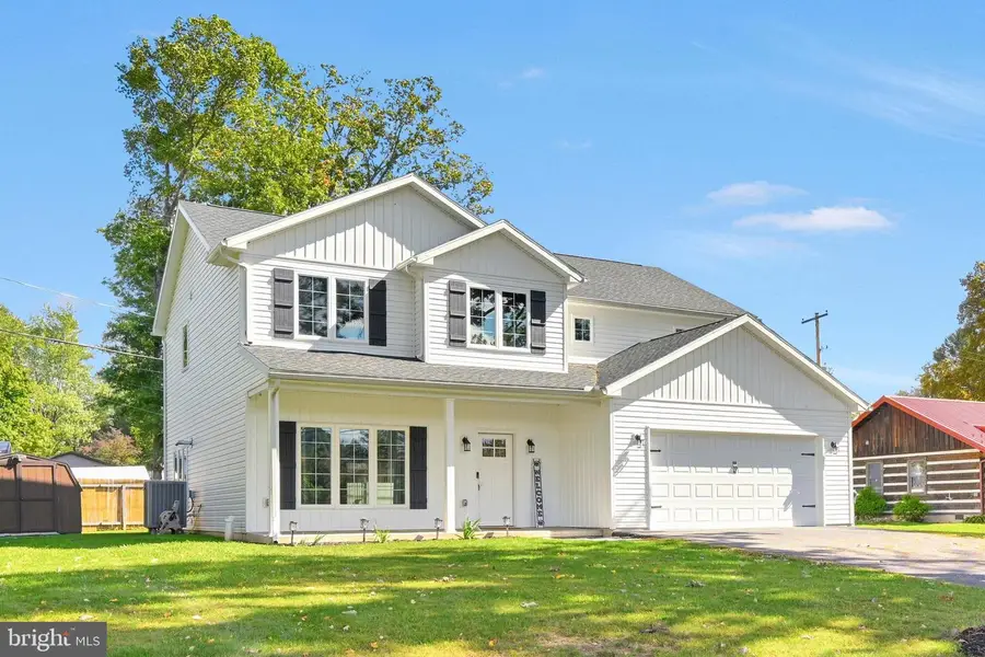 224 Lake Front Dr, Orwigsburg, PA 17961 - #2