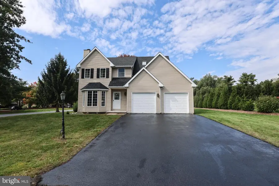 1015 Willow Dr, Orwigsburg, PA 17961 - #2