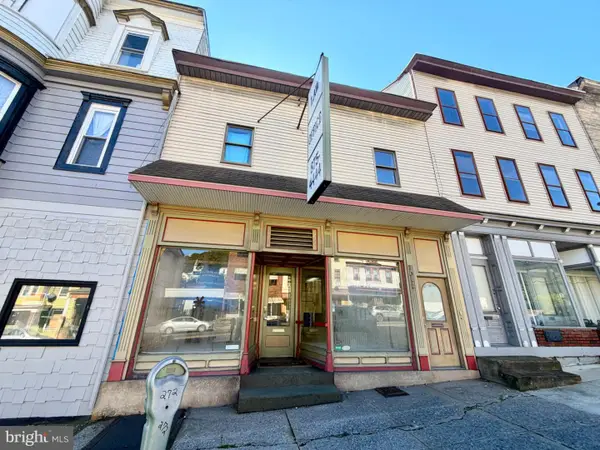 1022 W Centre St, ASHLAND, PA 17921