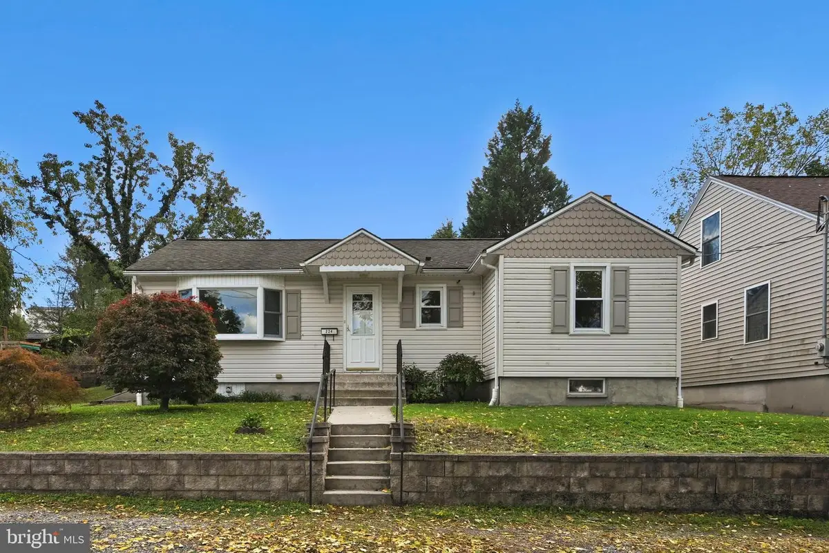 224 Aldrich St, Schuylkill Haven, PA 17972 - #1
