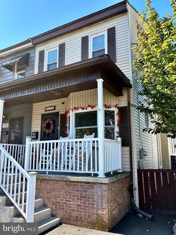 120 N 4th St, FRACKVILLE, PA 17931