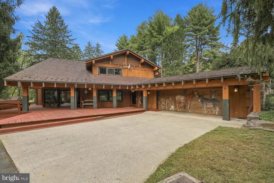 2623 Panther Valley Rd, Pottsville, PA 17901 - #2