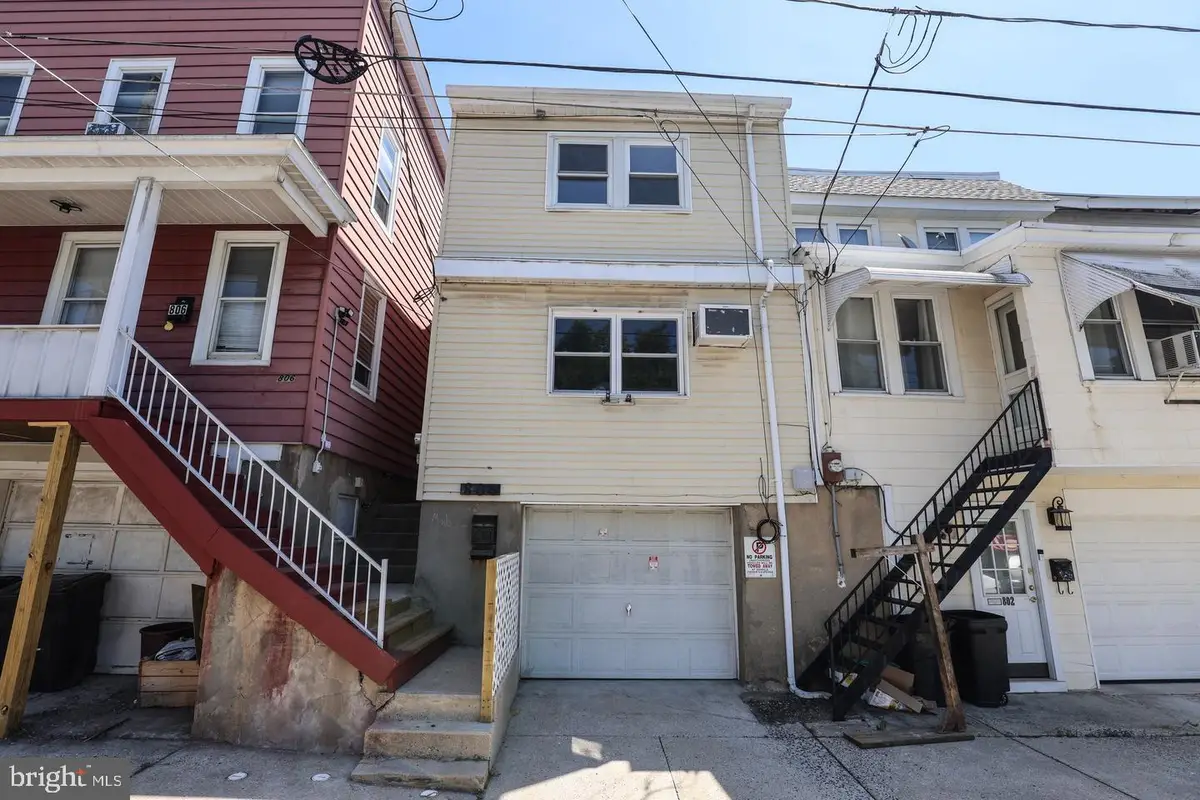 804 Water St, Pottsville, PA 17901 - #1