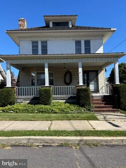 19 S 3rd St, FRACKVILLE, PA 17931