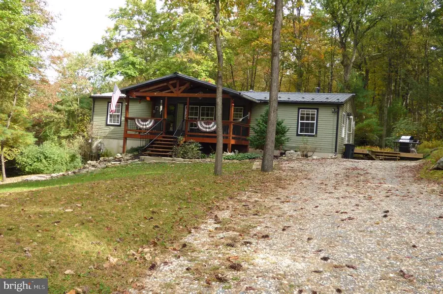 121 Retreat Rd, New Ringgold, PA 17960 - #2