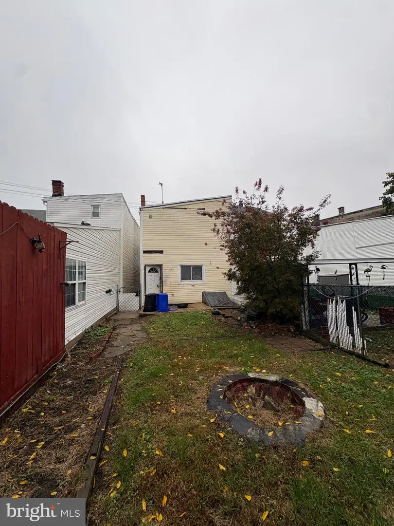 128 S 2nd St, Saint Clair, PA 17970 - #3
