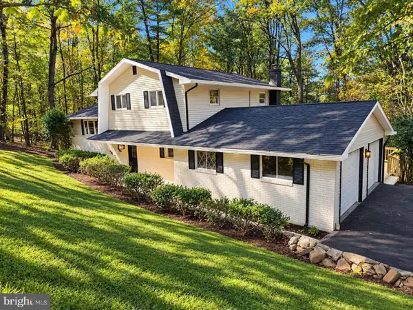 2524 Papoose Dr, AUBURN, PA 17922