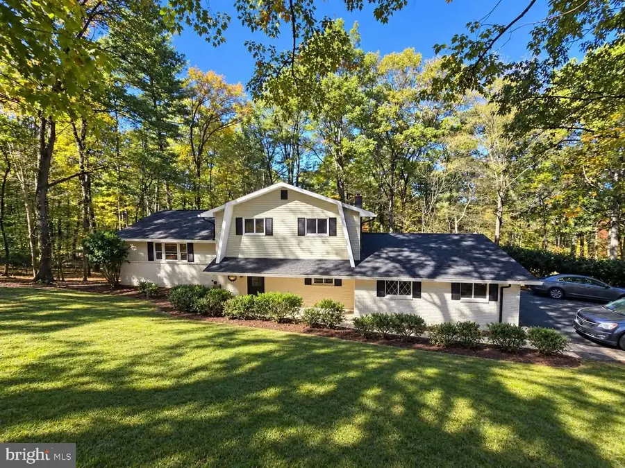 2524 Papoose Dr, Auburn, PA 17922 - #2